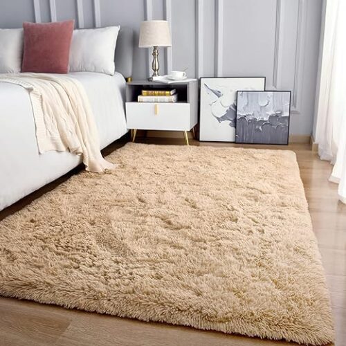 Beige Extra Soft Shaggy Rug, Non-Slip 15X20 Cm