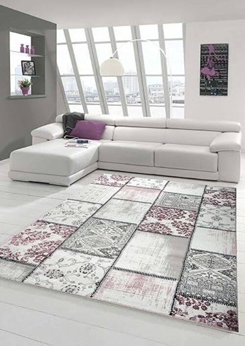 Elegant Vintage Patchwork Rug Purple
