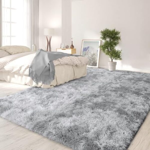 Fluffy Grey/White Velvet Rug - 120x160cm